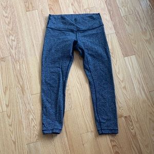 Lululemon grey chevron leggings